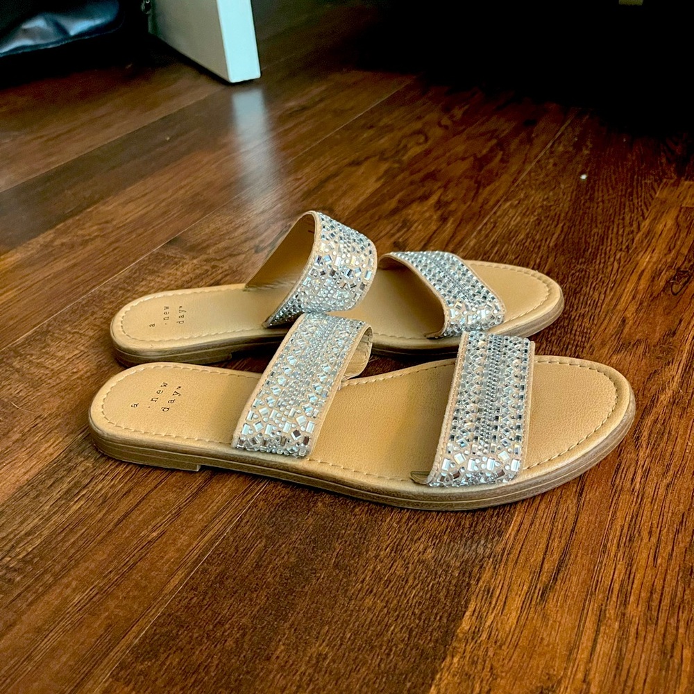 Sparkly slides for wedding